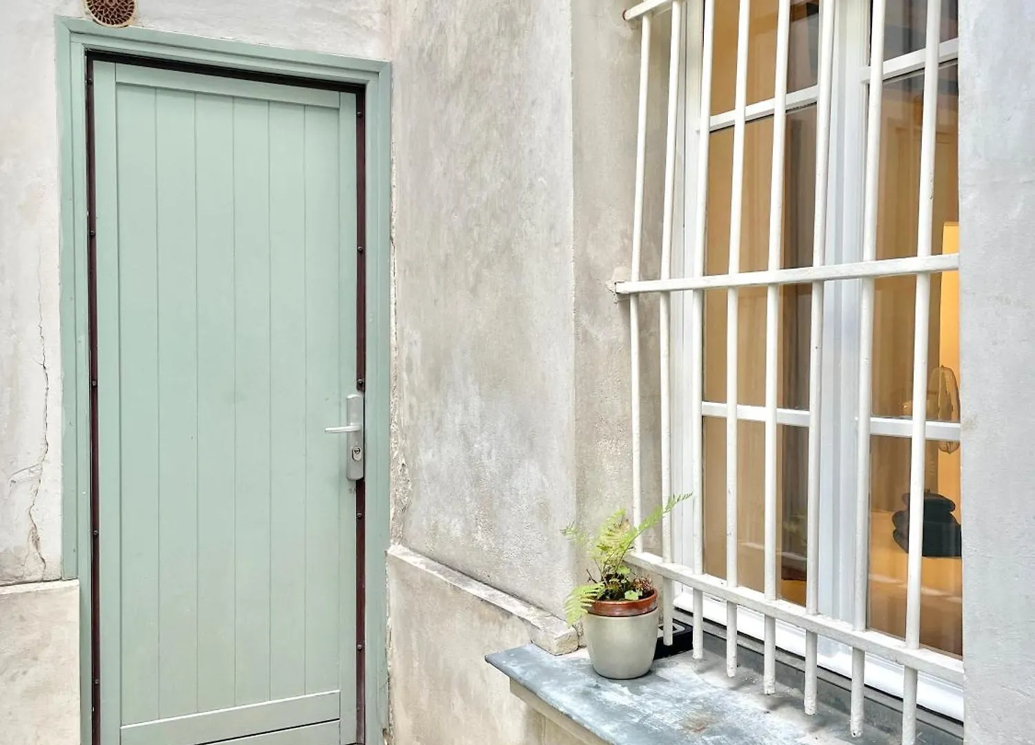 Bed & Breakfast Cozy Near Marais On Rue Trousseau Paris